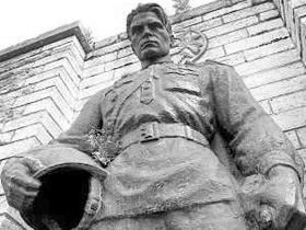 Памятник воину-освободителю в Таллине, фото с сайта "Взгляд" (С)
