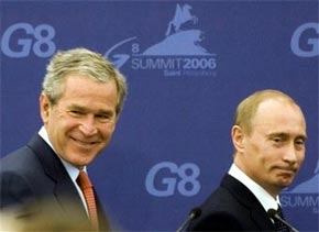 Буш и Путин. Фото AFP