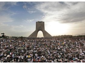 Оппозиционная манифестация в Тегеране. Фото drugoi.livejournal.com