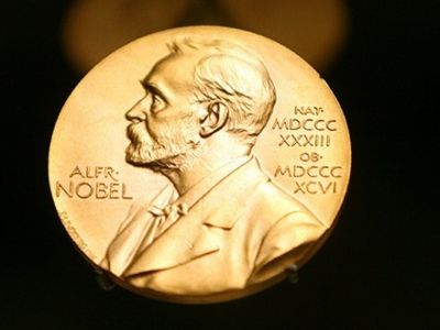 Медаль лауреата Нобелевской премии. Источник - fotosuche.ru